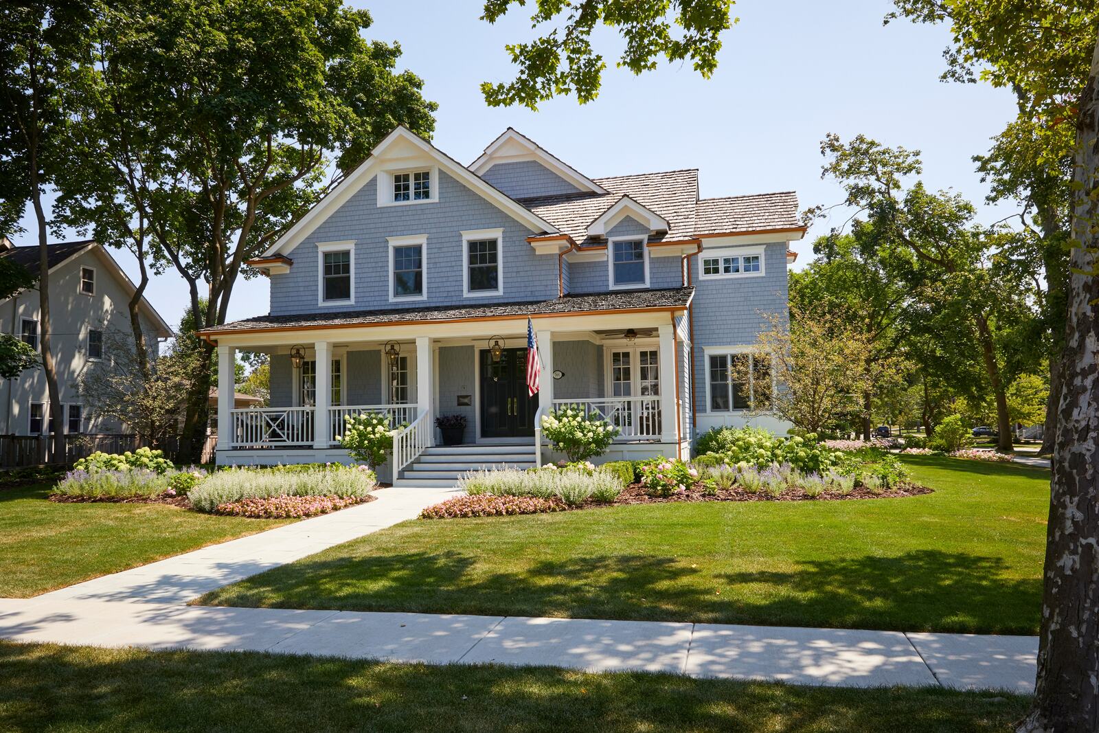 Careers — Green Grass Landscape, Chicago's western suburbs