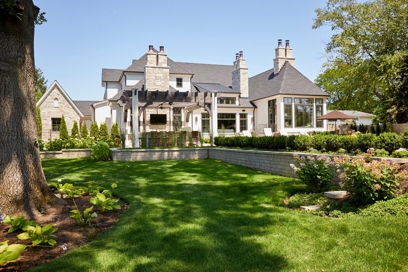 Lawn care and turf maintenance — Green Grass Landscape, Chicago's western suburbs