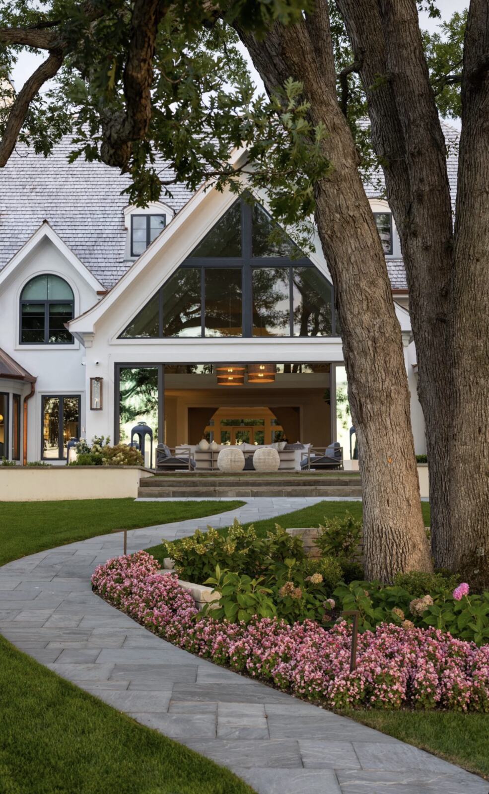 Design Build Overview — Green Grass Landscape, Chicago's western suburbs