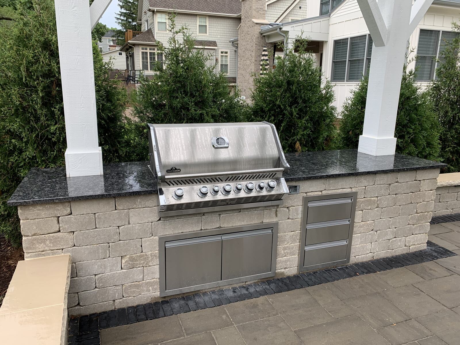 Design Build Overview — Green Grass Landscape, Chicago's western suburbs